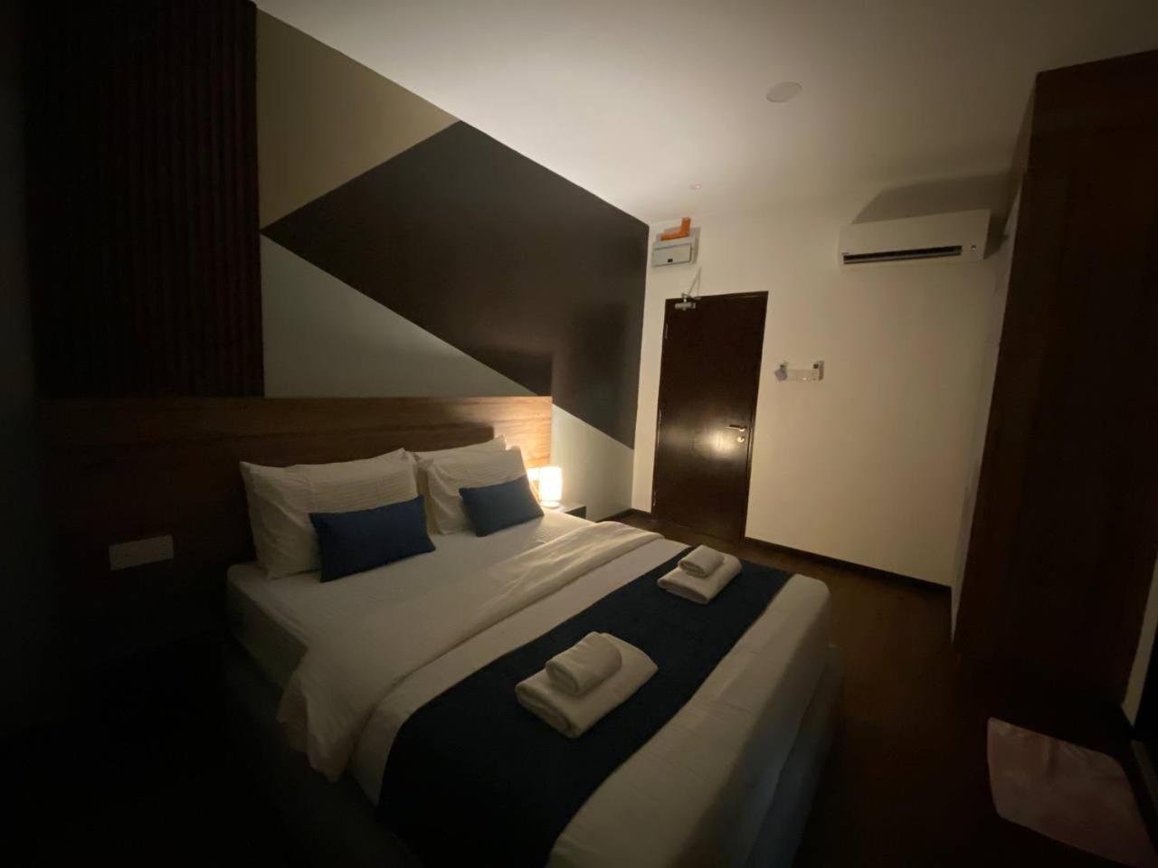 Assalam Hotel Kota Bharu Bagian luar foto