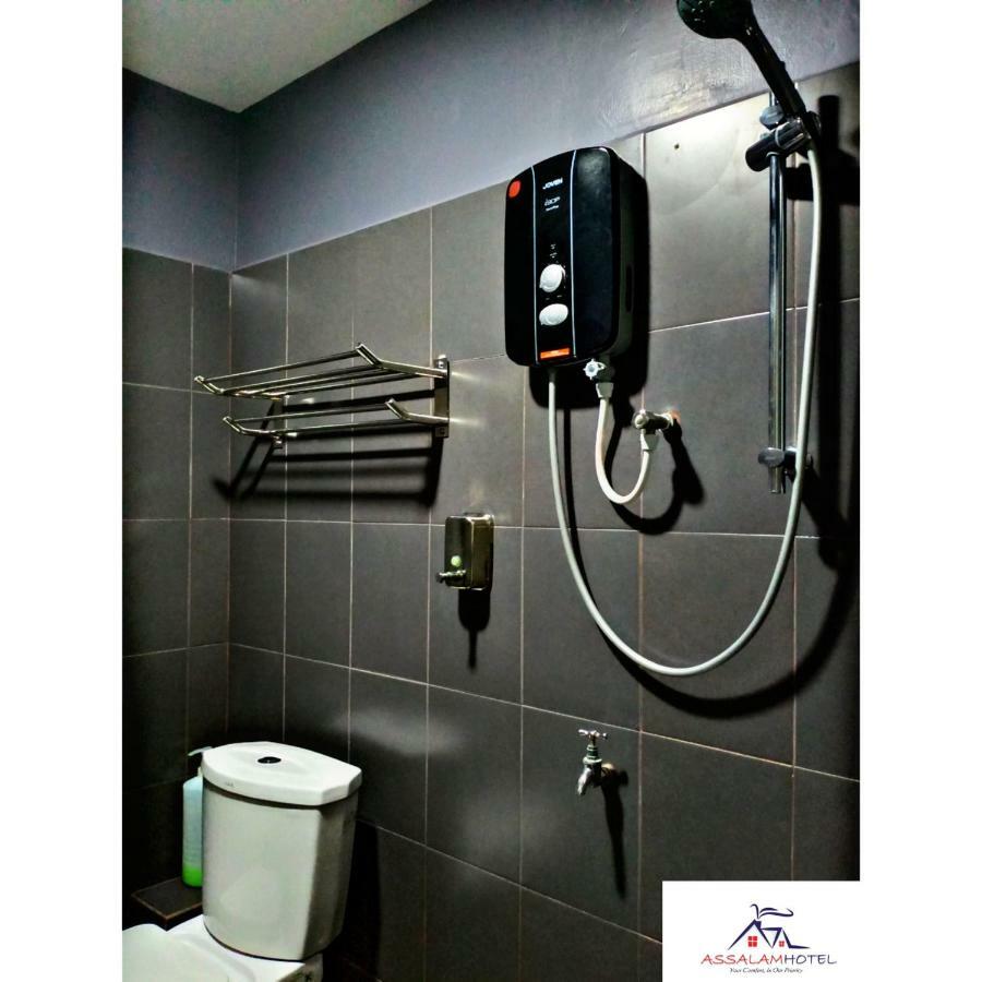 Assalam Hotel Kota Bharu Bagian luar foto